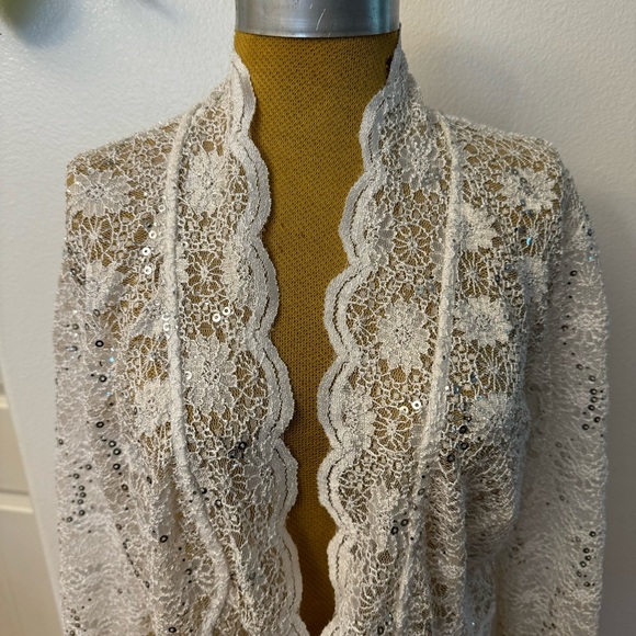 R&M Richards Women's Open Front Lace Bolero - Picture 3 of 9
